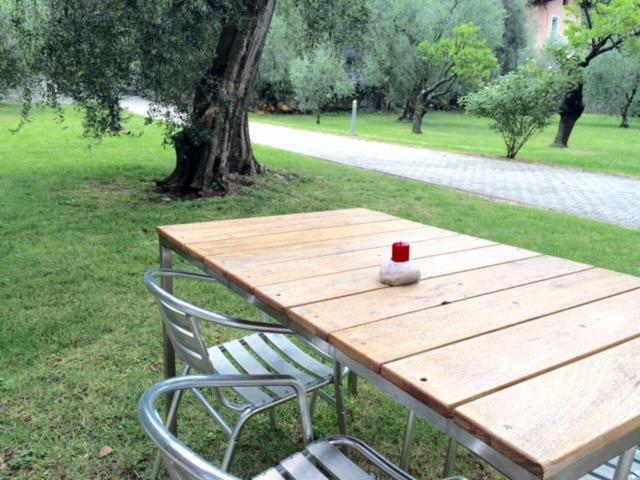 Apartments Suster Torbole Sul Garda ภายนอก รูปภาพ