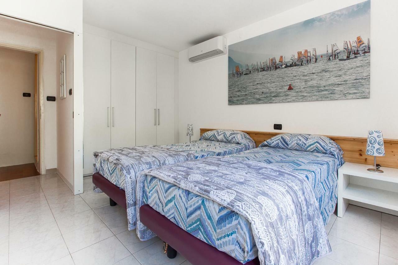 Apartments Suster Torbole Sul Garda ภายนอก รูปภาพ
