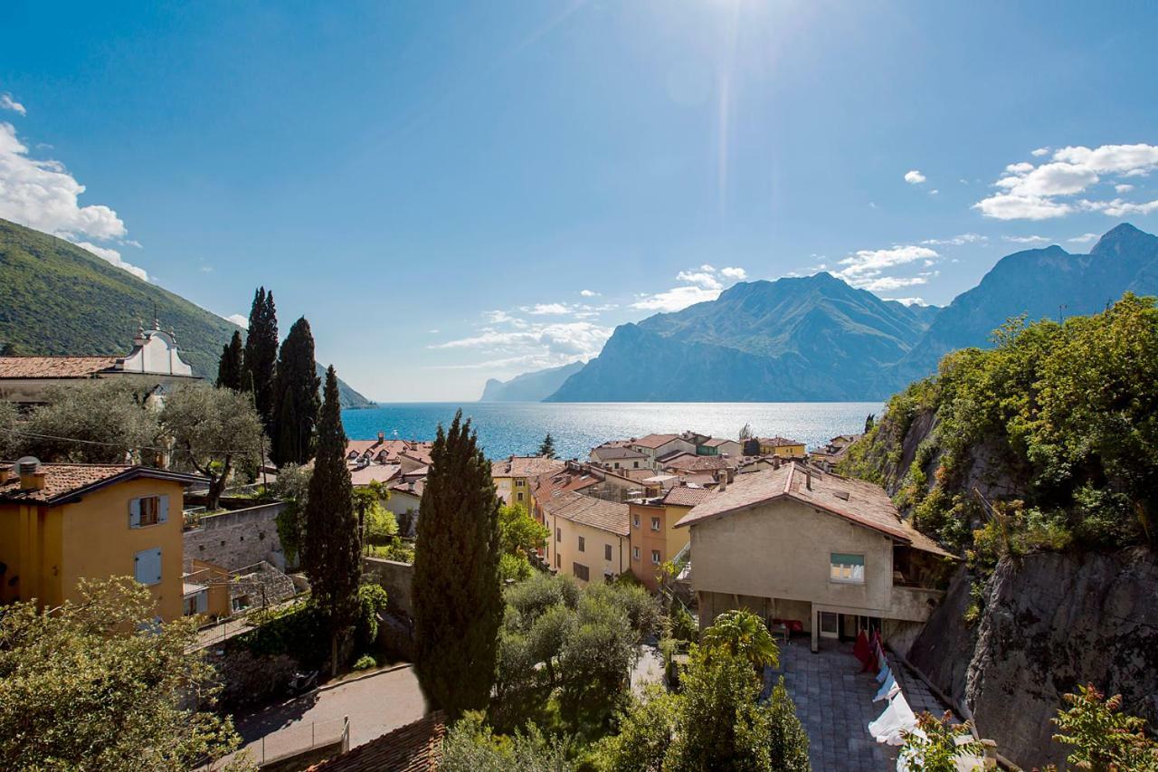 Apartments Suster Torbole Sul Garda ภายนอก รูปภาพ