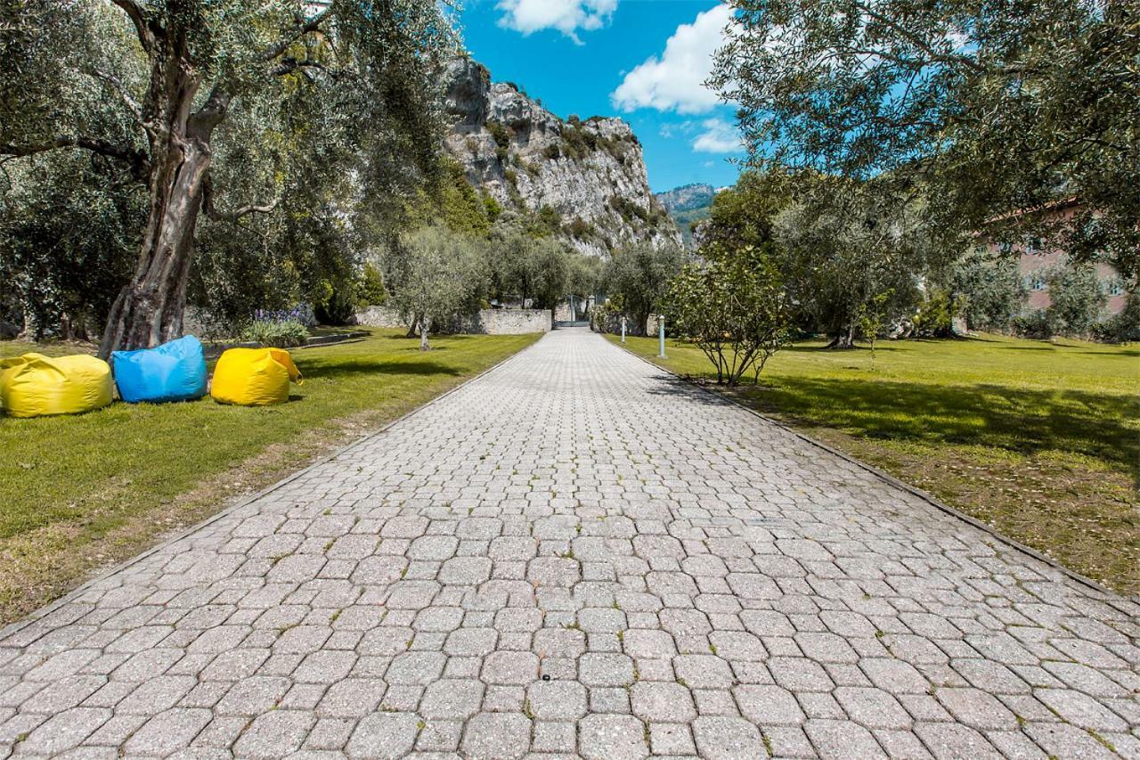 Apartments Suster Torbole Sul Garda ภายนอก รูปภาพ